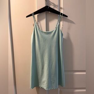 Abercrombie travelers dress